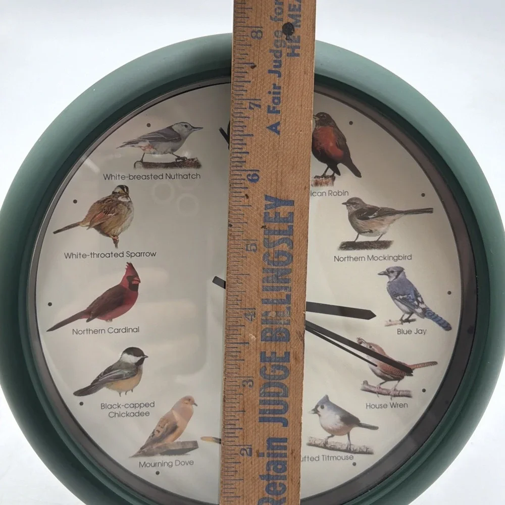 Vintage 1997 Mark Feldstein Audubon Singing Bird Wall Clock Green Frame Works